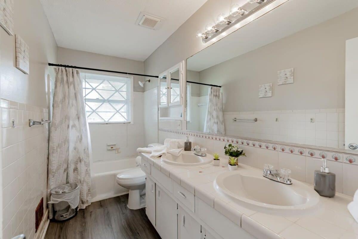 Comfy In Columbia Villa Екстериор снимка