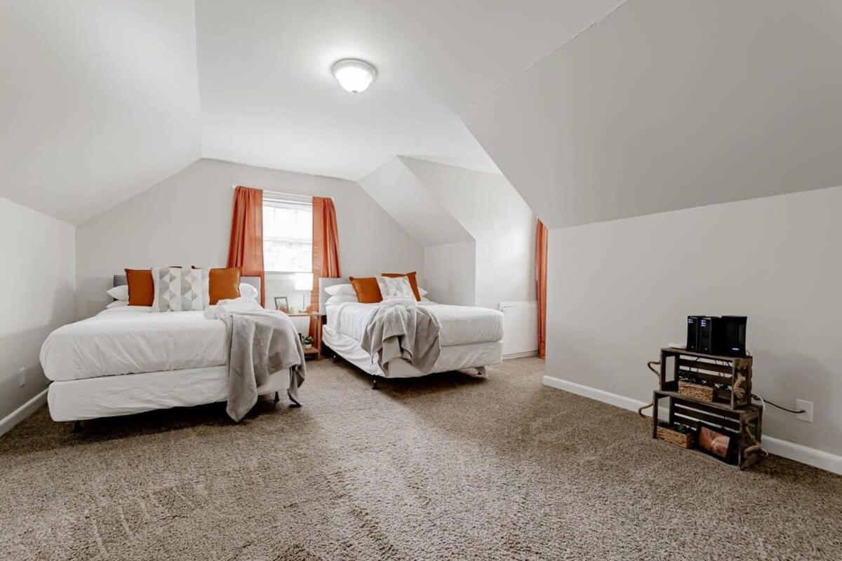 Comfy In Columbia Villa Екстериор снимка
