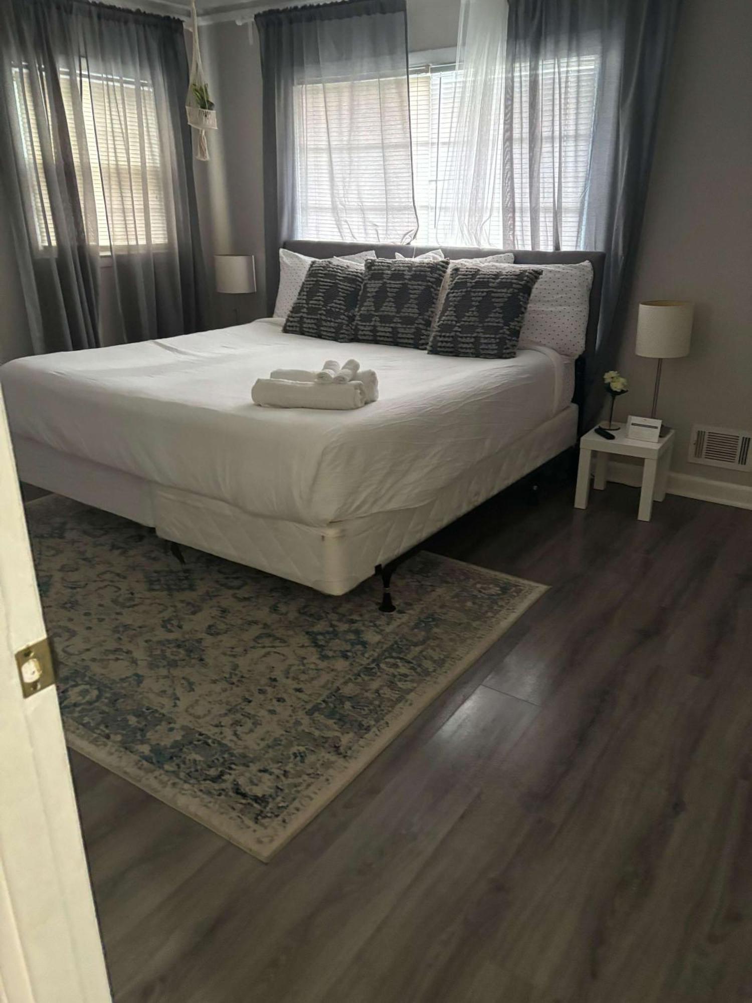 Comfy In Columbia Villa Екстериор снимка
