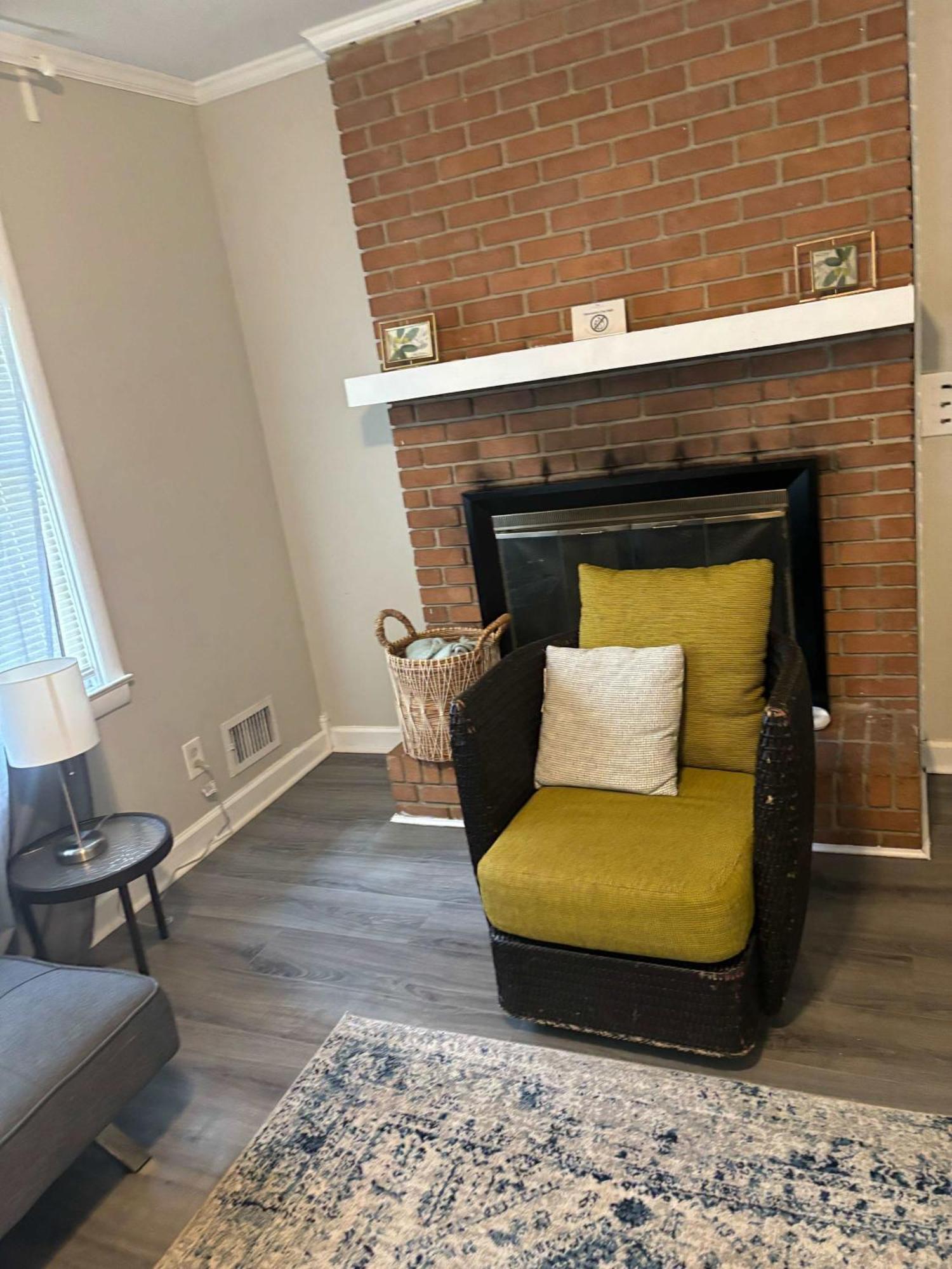 Comfy In Columbia Villa Екстериор снимка